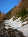 Schneefleck vor Gafadura links Weg 06_04_2010 (62)